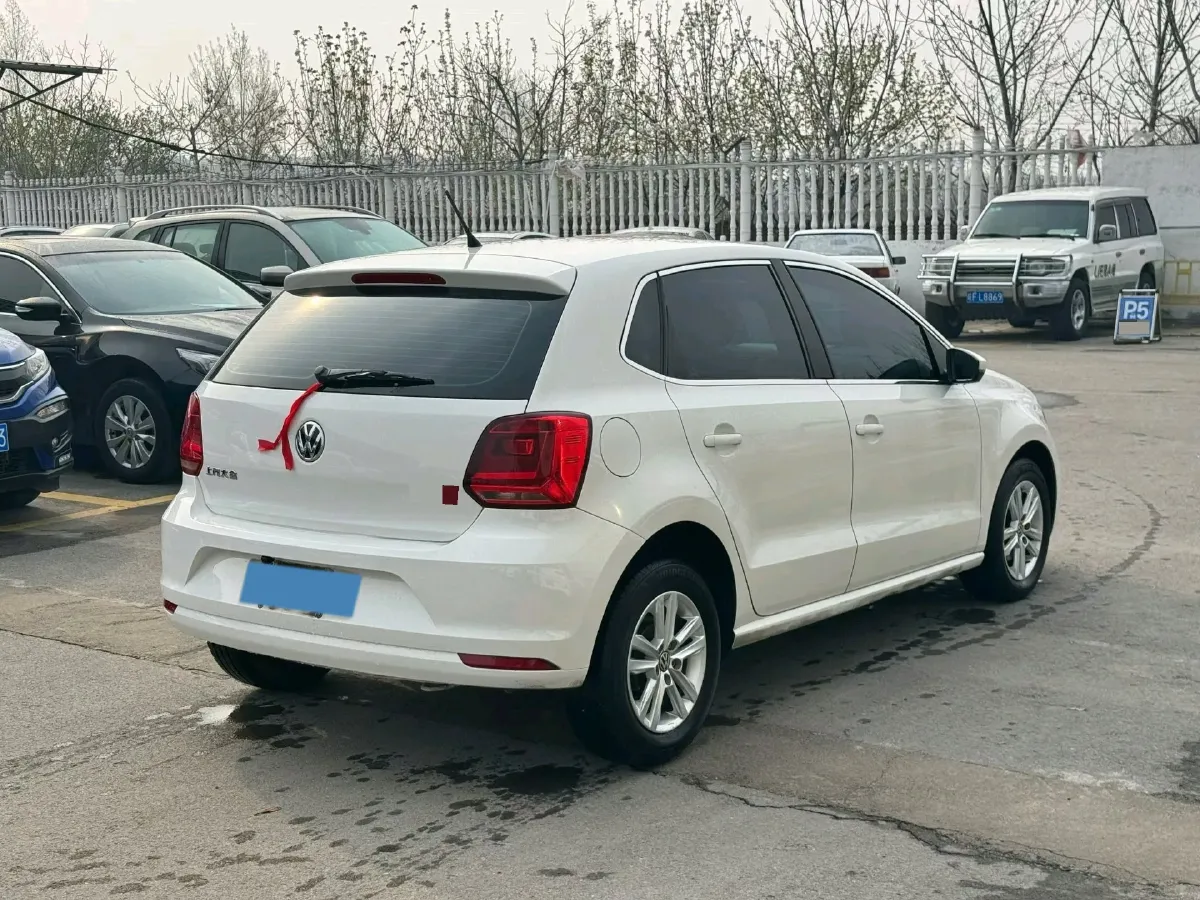 2016 Volkswagen Polo 1.4L 90HP L4 6AT,autocango,china used car exporter,china ev exporter,chinese used car exporter,chinese used ev exporter