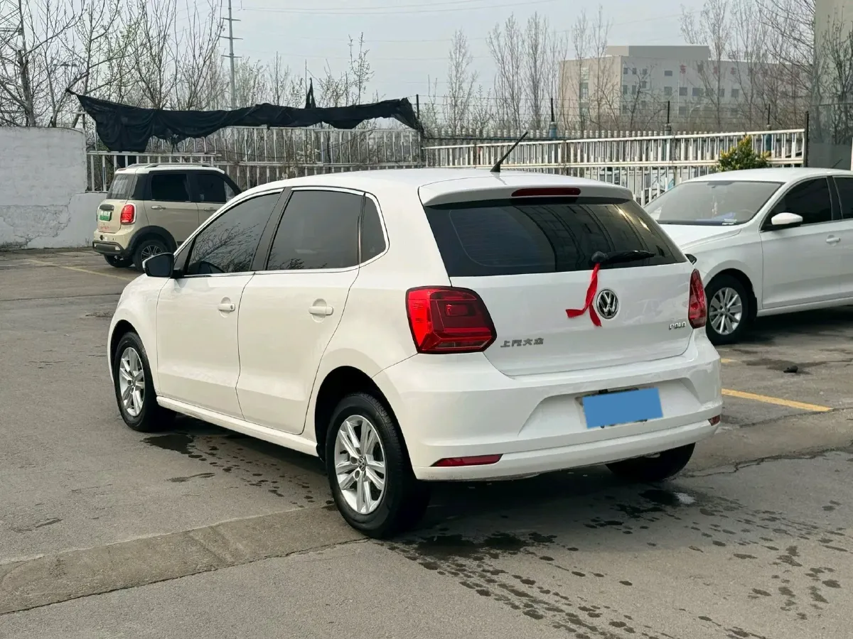 2016 Volkswagen Polo 1.4L 90HP L4 6AT,autocango,china used car exporter,china ev exporter,chinese used car exporter,chinese used ev exporter