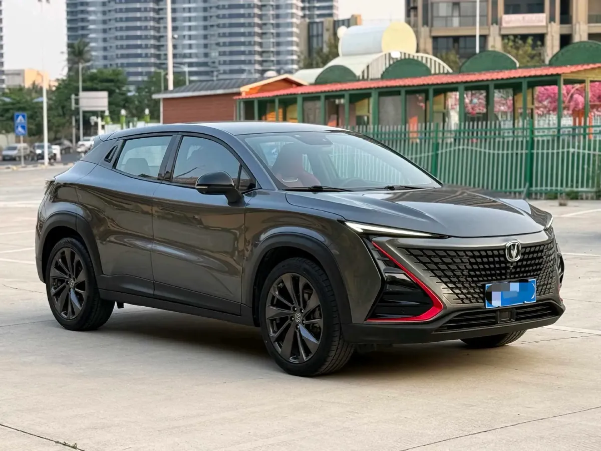 2020 ChangAn UNI-T 1.5T 180HP L4 7DCT,autocango,china used car exporter,china ev exporter,chinese used car exporter,chinese used ev exporter