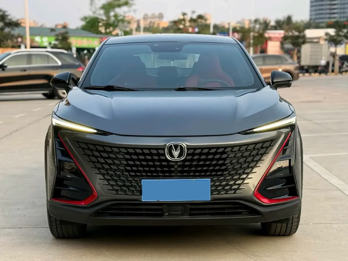 2020 ChangAn UNI-T 1.5T 180HP L4 7DCT,autocango,china used car exporter,china ev exporter,chinese used car exporter,chinese used ev exporter