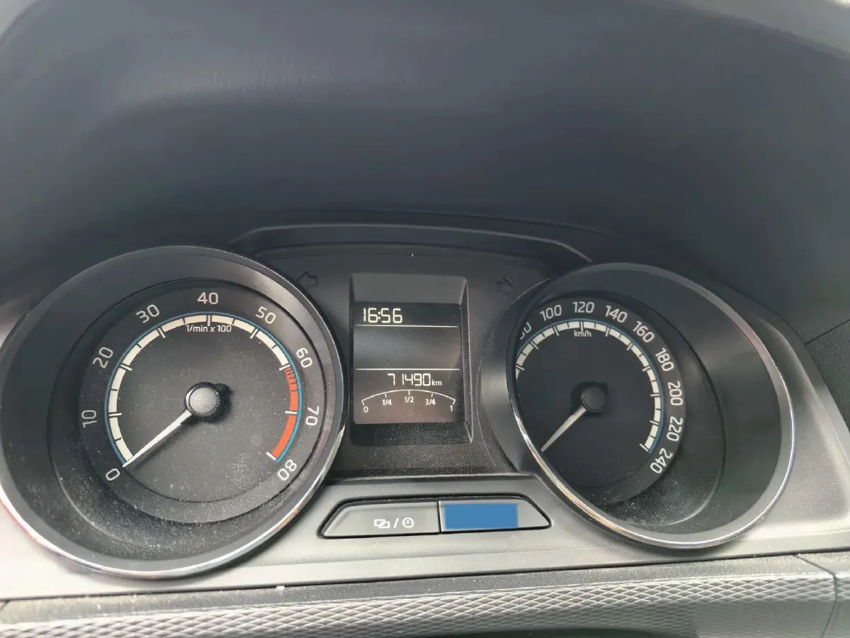 2020 Skoda Kamiq 1.5L 112HP L4 6AT,autocango,china used car exporter,china ev exporter,chinese used car exporter,chinese used ev exporter