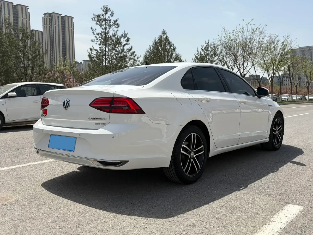 2019 Volkswagen Passat 1.4T 150HP L4 7DCT,autocango,china used car exporter,china ev exporter,chinese used car exporter,chinese used ev exporter
