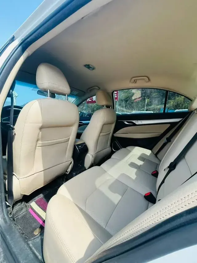 2018 Geely Emgrand 1.5L 109HP L4 5MT,autocango,china used car exporter,china ev exporter,chinese used car exporter,chinese used ev exporter