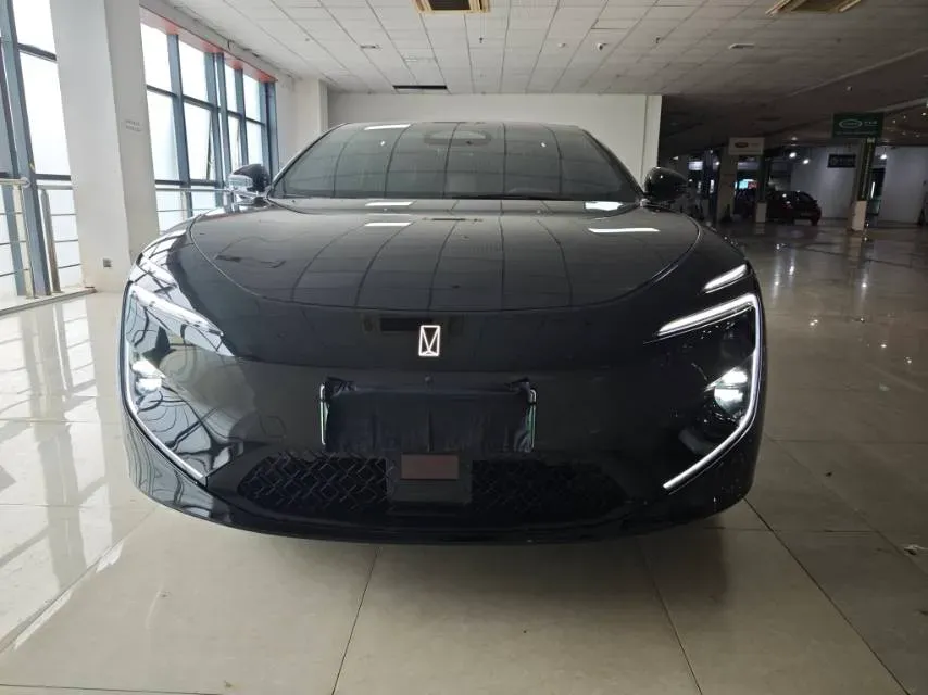 2025 Avatr 12 1.5T 156HP L4 REEV 39.05KWH,autocango,china used car exporter,china ev exporter,chinese used car exporter,chinese used ev exporter