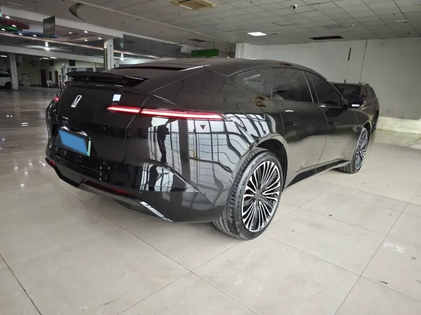 2025 Avatr 12 1.5T 156HP L4 REEV 39.05KWH,autocango,china used car exporter,china ev exporter,chinese used car exporter,chinese used ev exporter