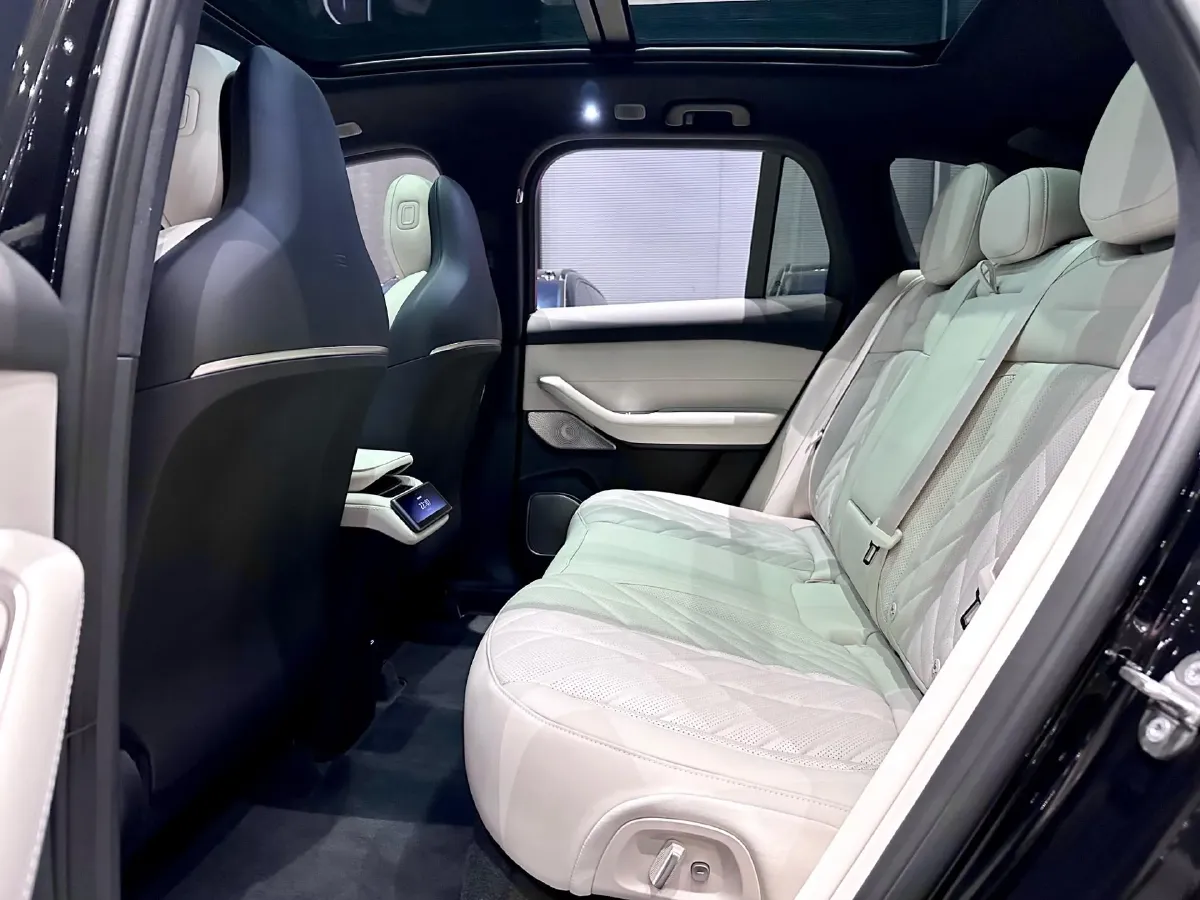 2025 NIO ES6 BEV,autocango,china used car exporter,china ev exporter,chinese used car exporter,chinese used ev exporter