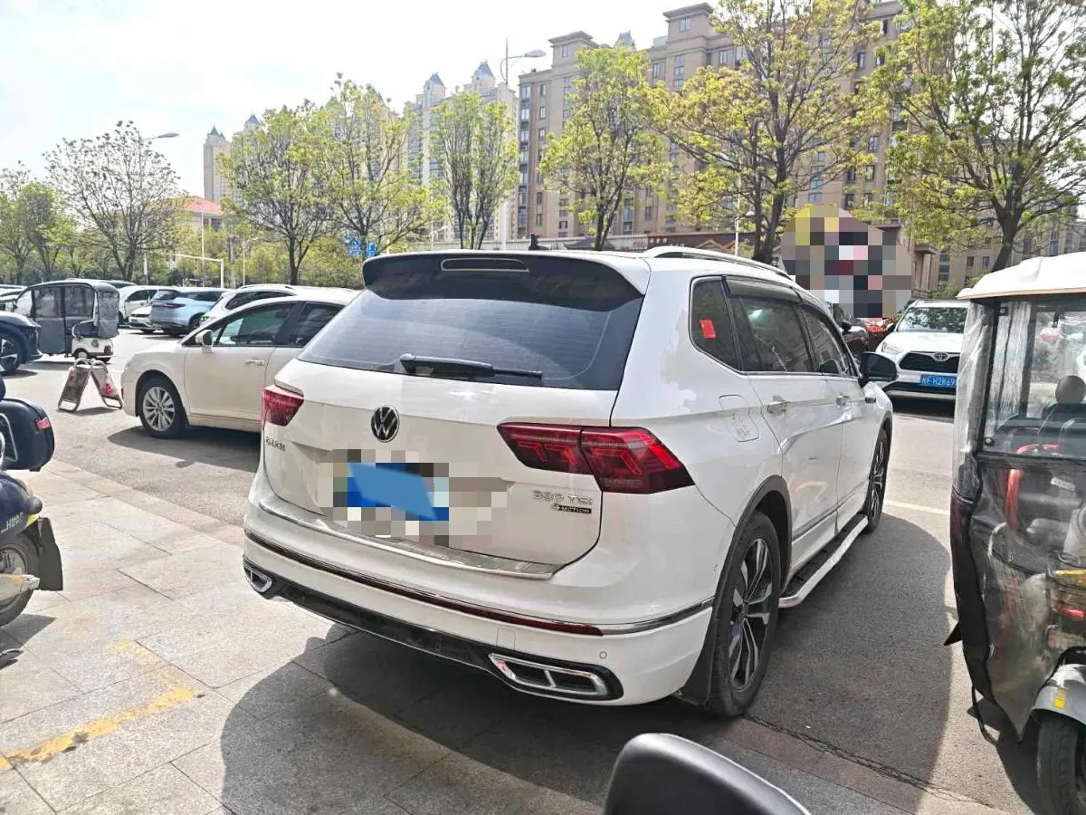 2023 Volkswagen Tiguan X 2.0T 186HP L4 7DCT,autocango,china used car exporter,china ev exporter,chinese used car exporter,chinese used ev exporter