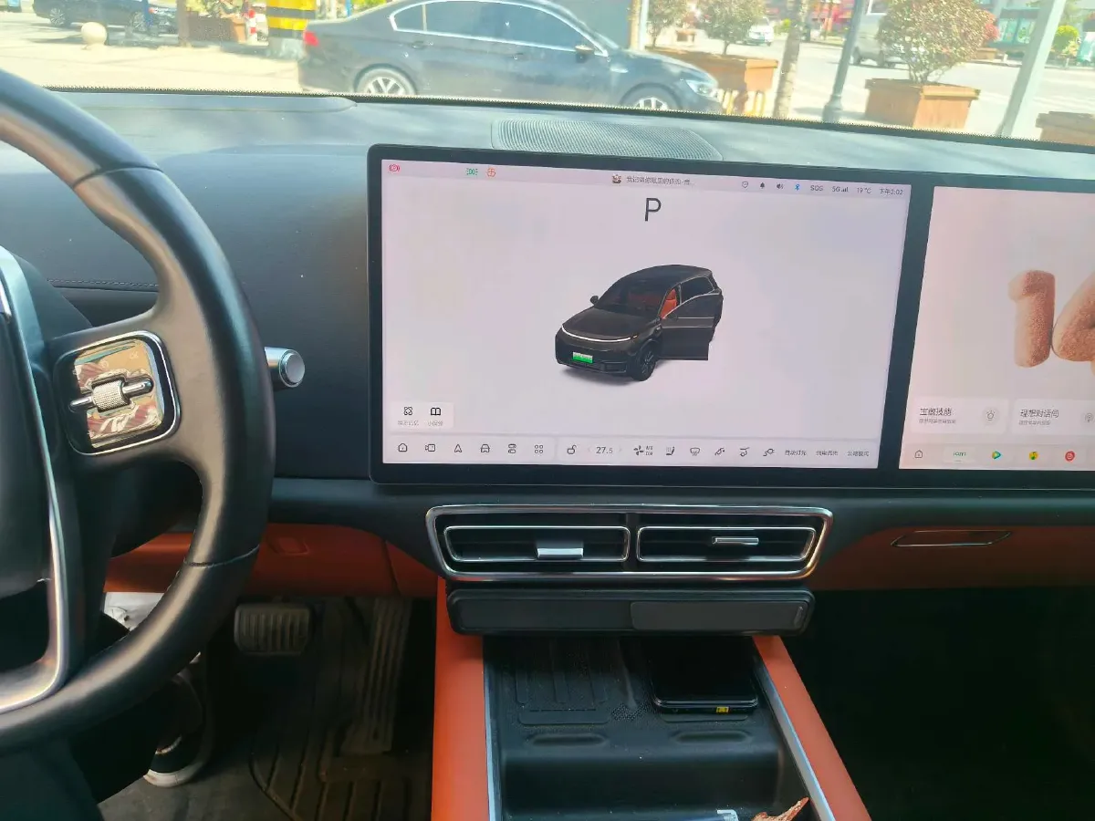 2023 Li L8 Range Extended 154HP REEV 40.9KWH,autocango,china used car exporter,china ev exporter,chinese used car exporter,chinese used ev exporter