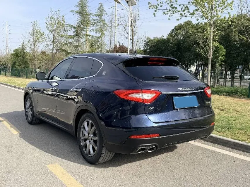 2019 Maserati Levante 3.0T 350HP V6 8AT,autocango,china used car exporter,china ev exporter,chinese used car exporter,chinese used ev exporter