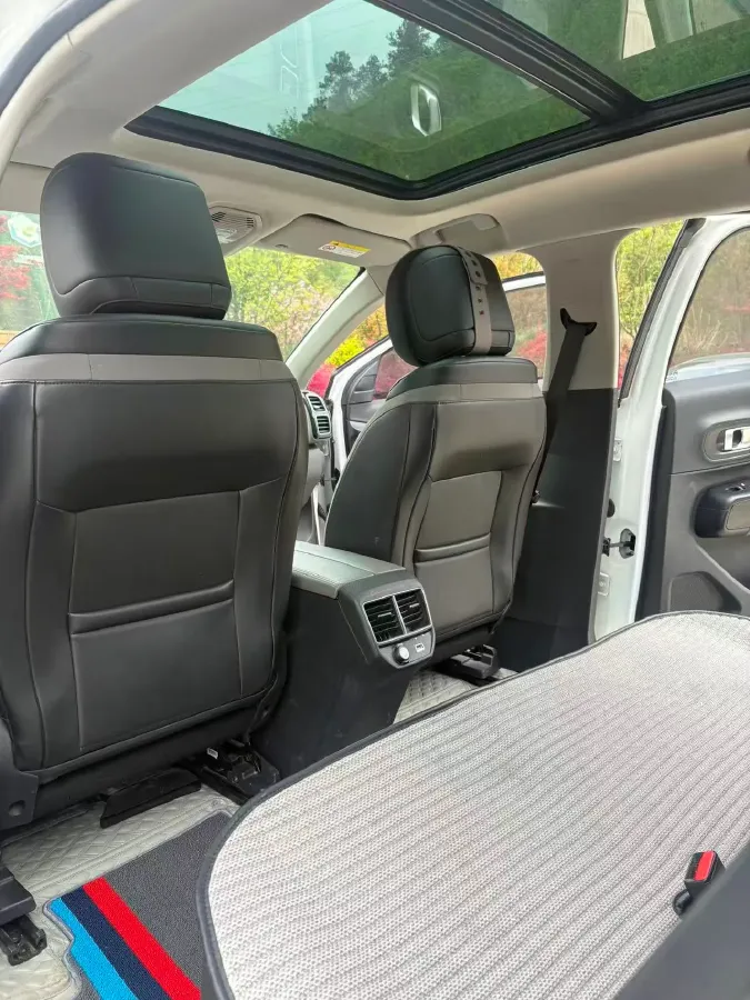 2017 Citroen C5 Aircross 1.6T 167HP L4 6AT,autocango,china used car exporter,china ev exporter,chinese used car exporter,chinese used ev exporter