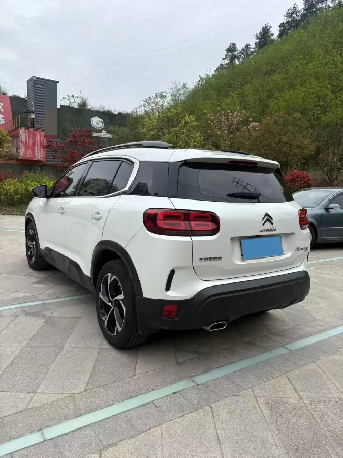 2017 Citroen C5 Aircross 1.6T 167HP L4 6AT,autocango,china used car exporter,china ev exporter,chinese used car exporter,chinese used ev exporter