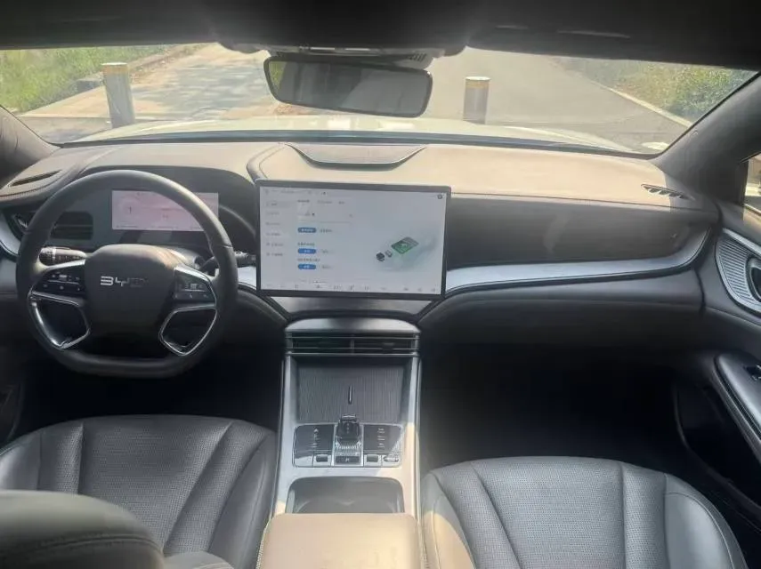 2024 BYD Seal 1.5L 110HP L4 E-CVT PHEV 17.6KWH,autocango,china used car exporter,china ev exporter,chinese used car exporter,chinese used ev exporter