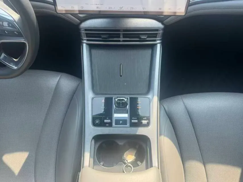 2024 BYD Seal 1.5L 110HP L4 E-CVT PHEV 17.6KWH,autocango,china used car exporter,china ev exporter,chinese used car exporter,chinese used ev exporter