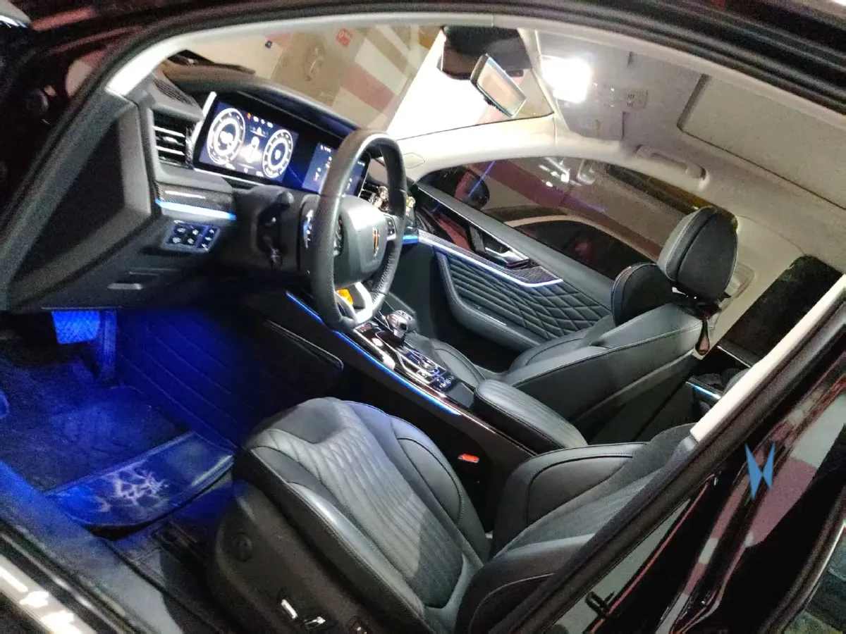 2022 HongQi HS5 2.0T 224HP L4 6AT,autocango,china used car exporter,china ev exporter,chinese used car exporter,chinese used ev exporter