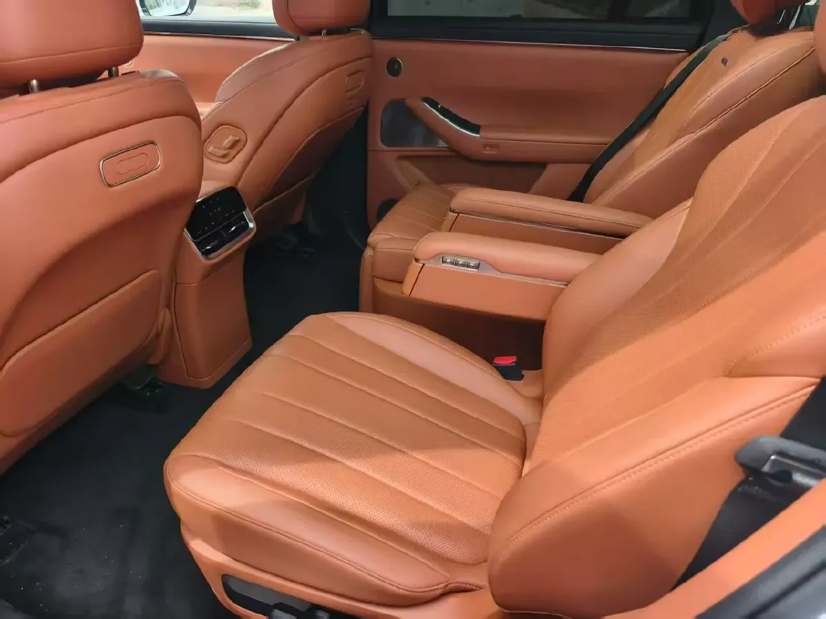 2026 AITO AITO M7 BEV,autocango,china used car exporter,china ev exporter,chinese used car exporter,chinese used ev exporter