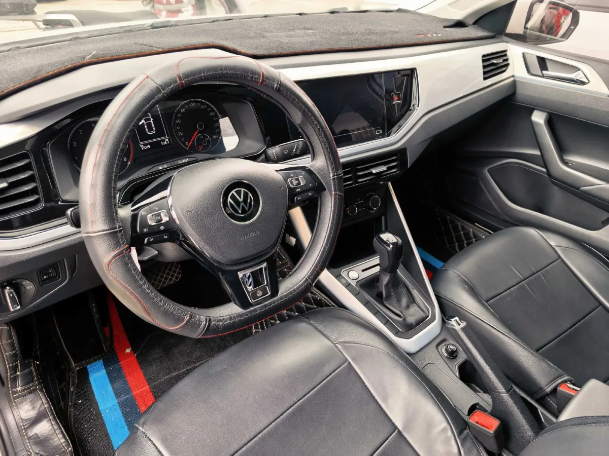 2021 Haval H6 1.5T 169HP L4 7DCT,autocango,china used car exporter,china ev exporter,chinese used car exporter,chinese used ev exporter