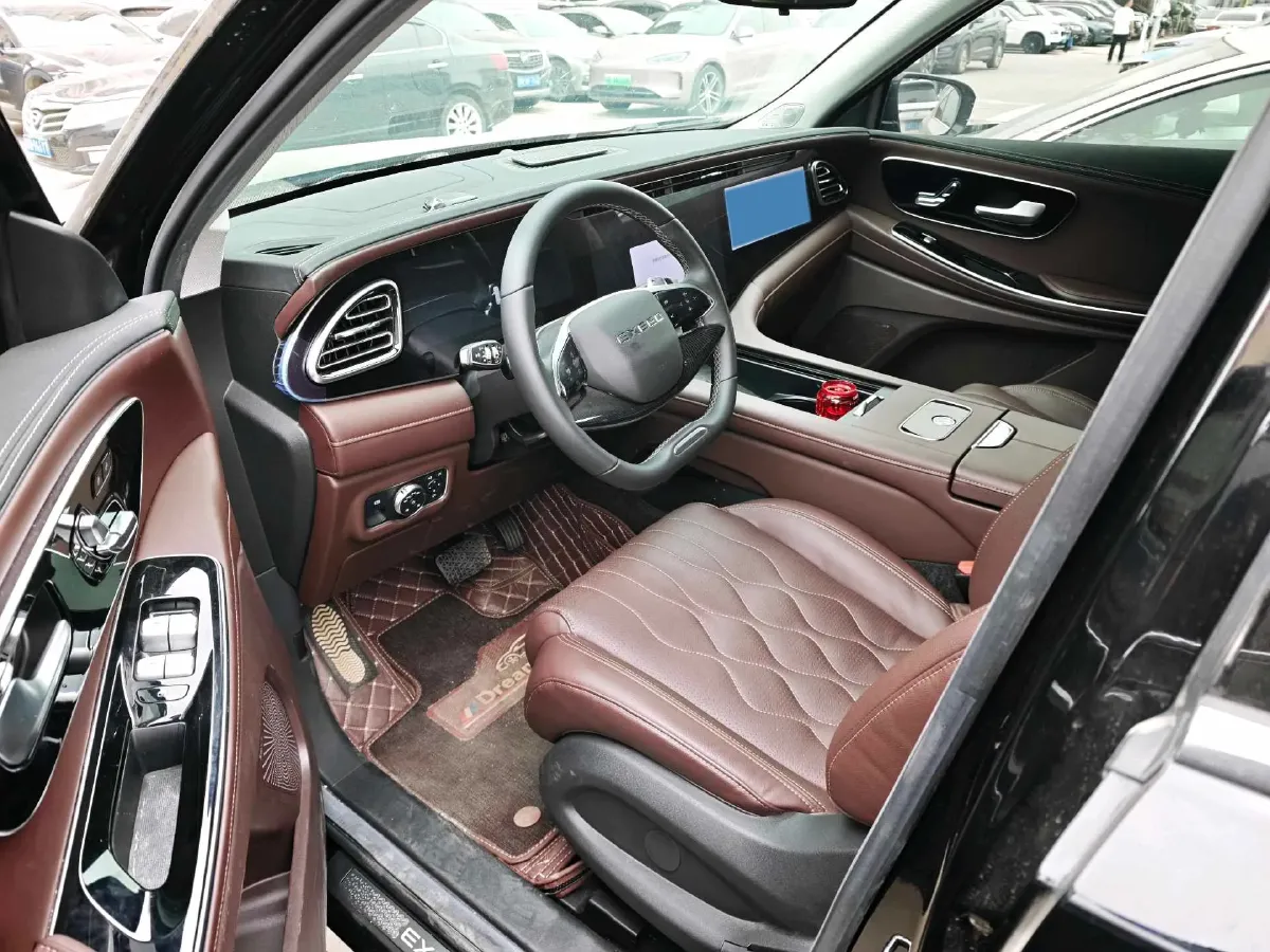 2023 Exceed VX 2.0T 261HP L4 8AT,autocango,china used car exporter,china ev exporter,chinese used car exporter,chinese used ev exporter