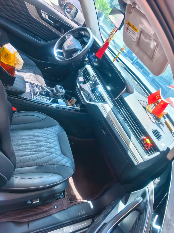 2019 HongQi HS5 2.0T 224HP L4 6AT,autocango,china used car exporter,china ev exporter,chinese used car exporter,chinese used ev exporter