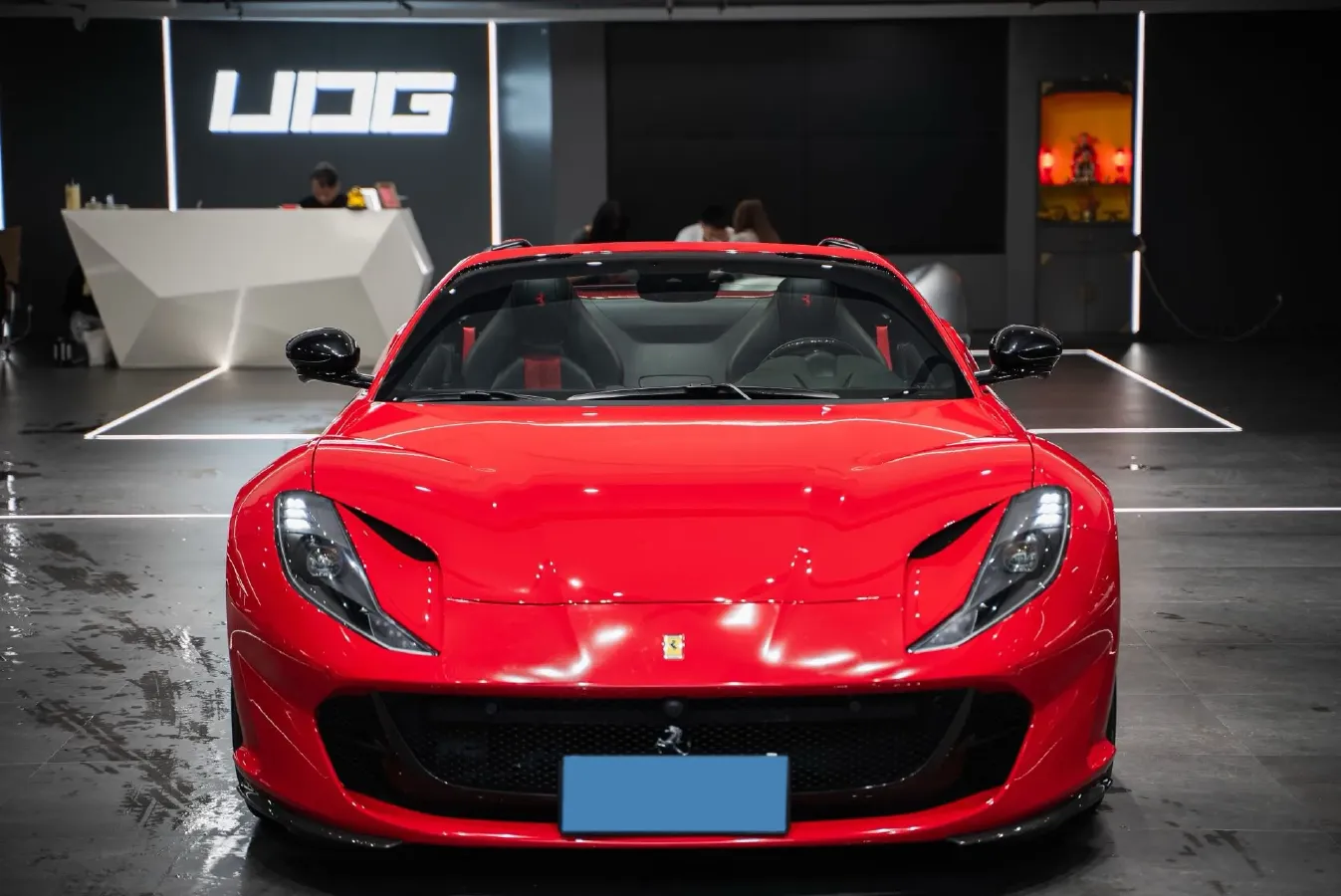 2020 Ferrari 812 6.5L 800HP V12 7DCT,autocango,china used car exporter,china ev exporter,chinese used car exporter,chinese used ev exporter