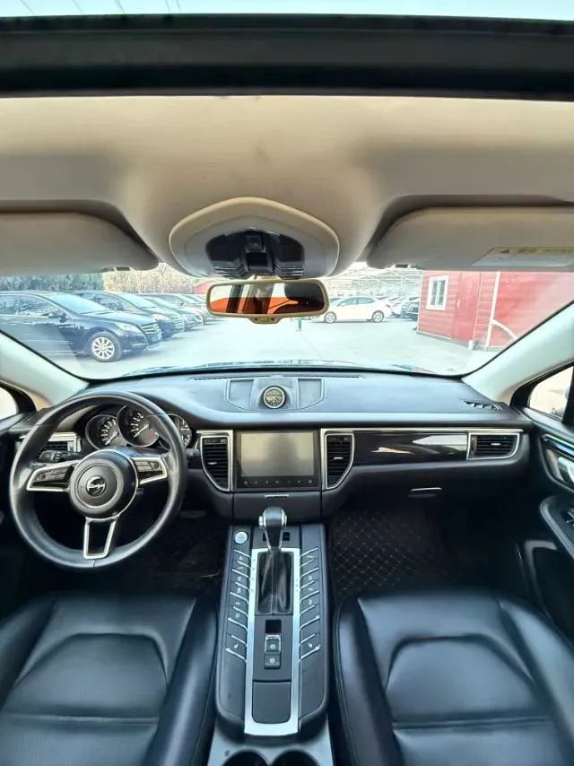 2017 Zotye SR9 2.0T 190HP L4 6DCT,autocango,china used car exporter,china ev exporter,chinese used car exporter,chinese used ev exporter