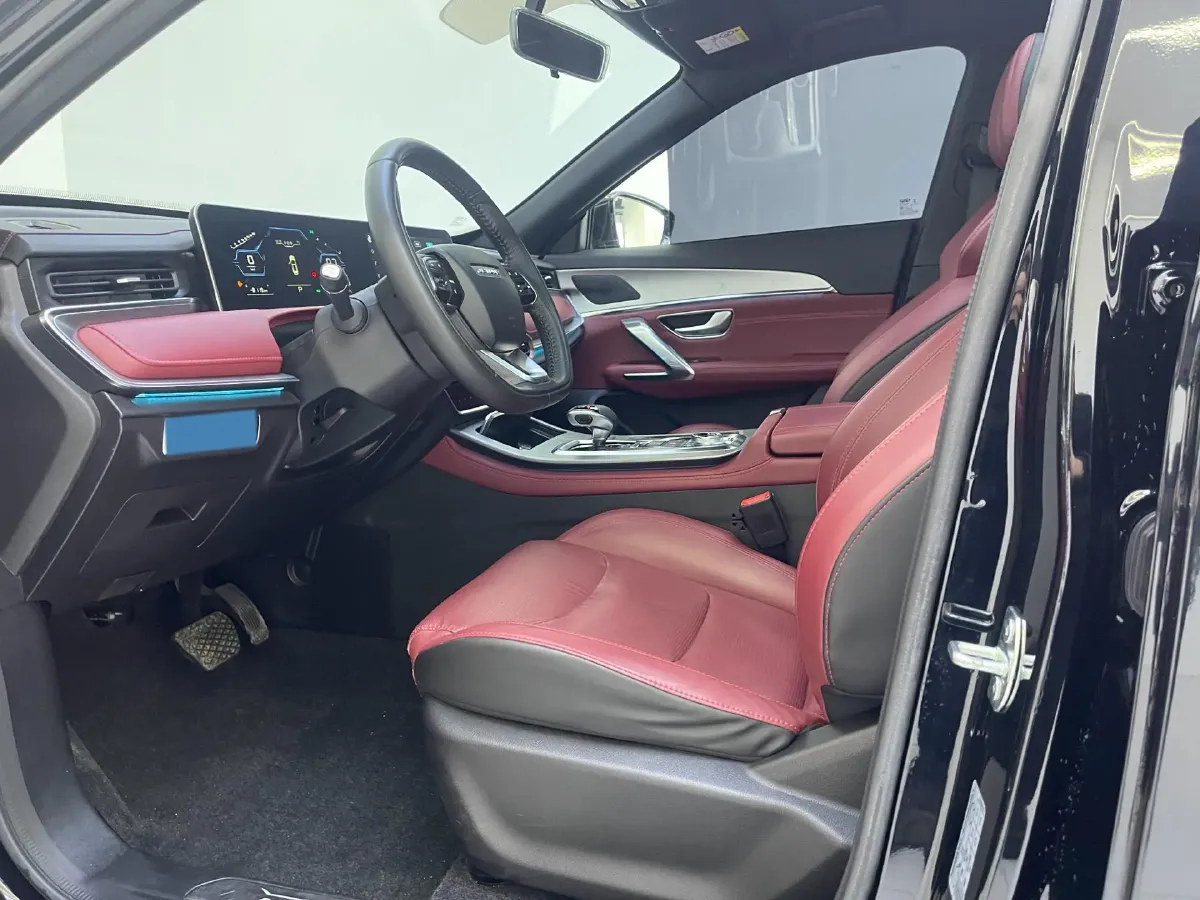 2022 Jetour X70 Plus 1.5T 156HP L4 CVT,autocango,china used car exporter,china ev exporter,chinese used car exporter,chinese used ev exporter