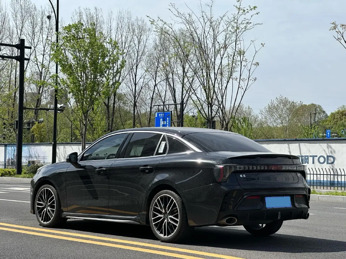 2025 LYNK&CO 03 2.0T 254HP L4 7DCT,autocango,china used car exporter,china ev exporter,chinese used car exporter,chinese used ev exporter