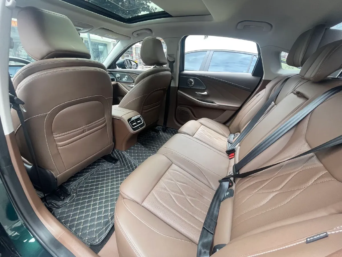 2024 Chery Arrizo 8 2.0T 254HP L4 8AT,autocango,china used car exporter,china ev exporter,chinese used car exporter,chinese used ev exporter