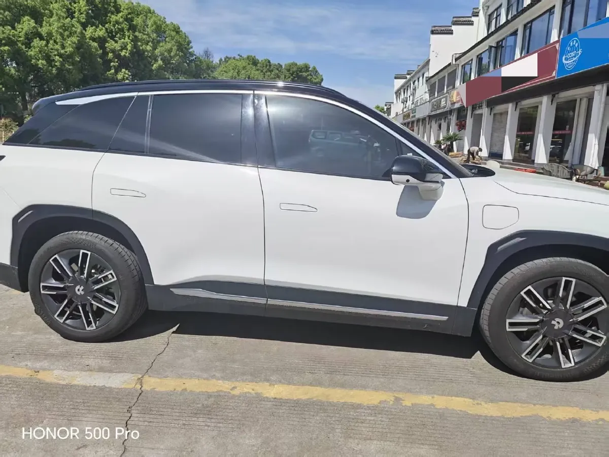 2022 NIO ES6 BEV 75KWH,autocango,china used car exporter,china ev exporter,chinese used car exporter,chinese used ev exporter