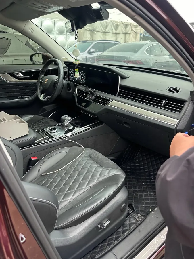 2019 HongQi HS5 2.0T 224HP L4 6AT,autocango,china used car exporter,china ev exporter,chinese used car exporter,chinese used ev exporter