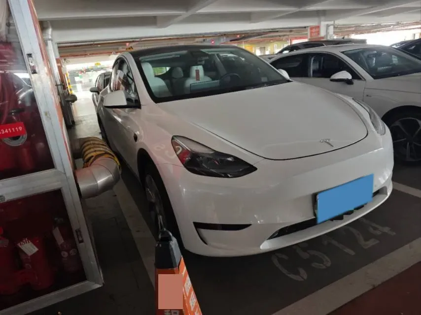 2022 Tesla Model Y BEV 60KWH,autocango,china used car exporter,china ev exporter,chinese used car exporter,chinese used ev exporter