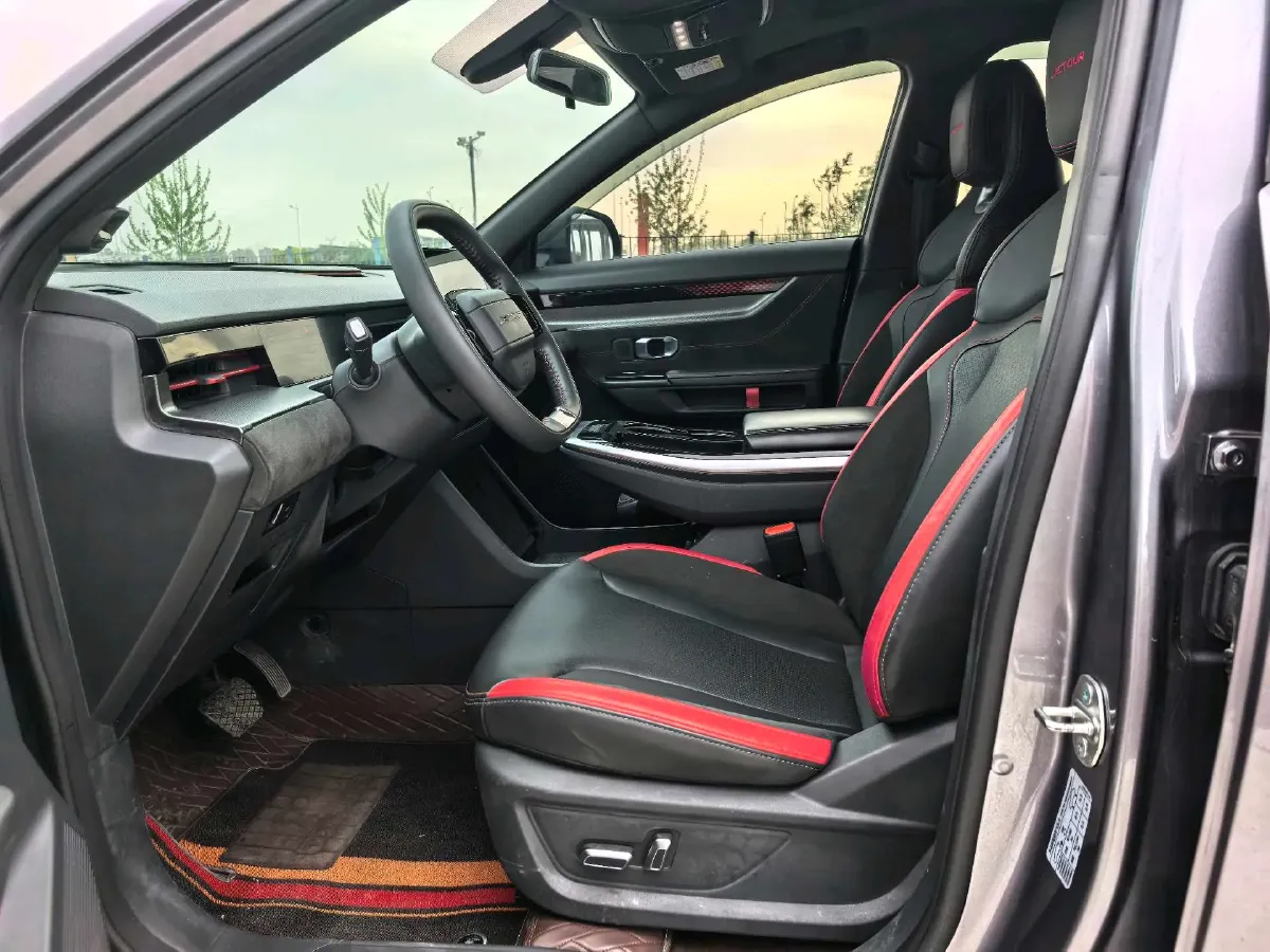 2023 Jetour DASHING 1.6T 197HP L4 7DCT,autocango,china used car exporter,china ev exporter,chinese used car exporter,chinese used ev exporter