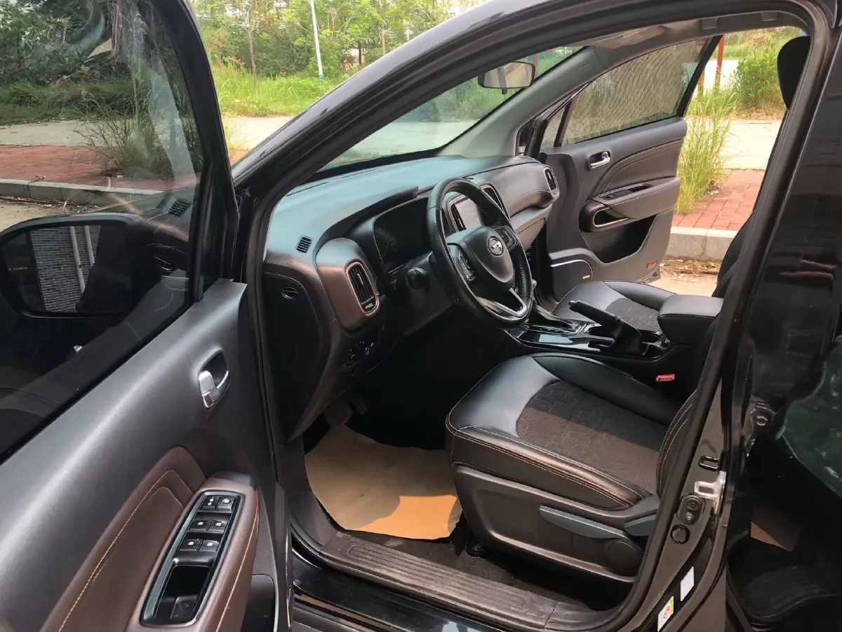 2019 GAC Trumpchi GS3 1.5T 163HP L3 7DCT,autocango,china used car exporter,china ev exporter,chinese used car exporter,chinese used ev exporter