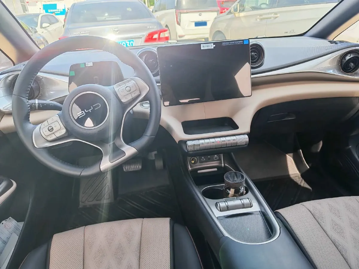 2025 BYD Dolphin BEV 44.928KWH,autocango,china used car exporter,china ev exporter,chinese used car exporter,chinese used ev exporter