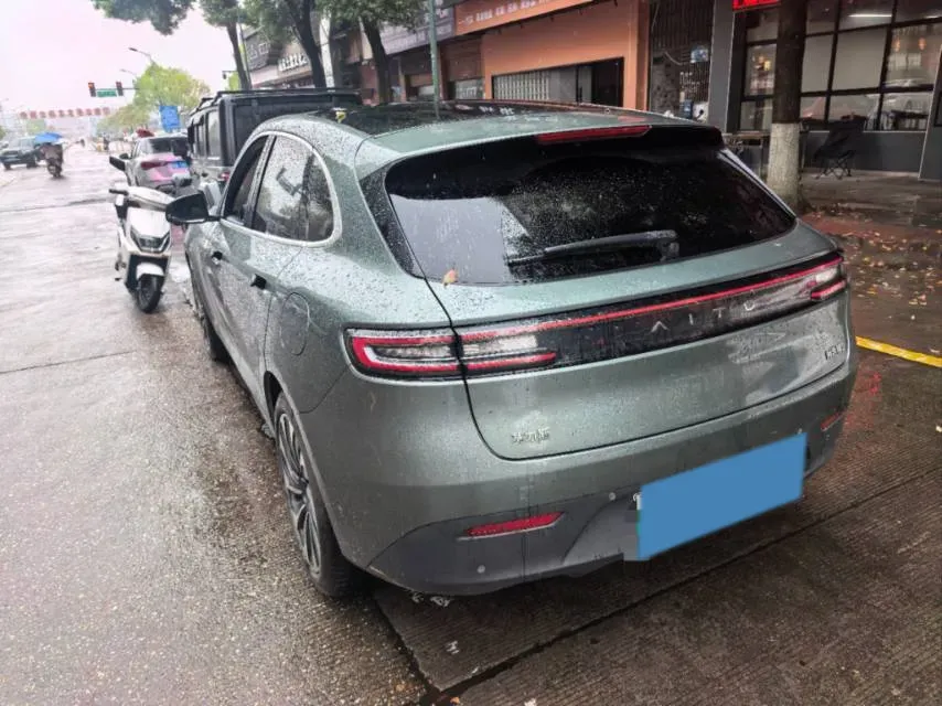 2022 JMC YuHu 7 2.0T 141HP L4 8AT,autocango,china used car exporter,china ev exporter,chinese used car exporter,chinese used ev exporter