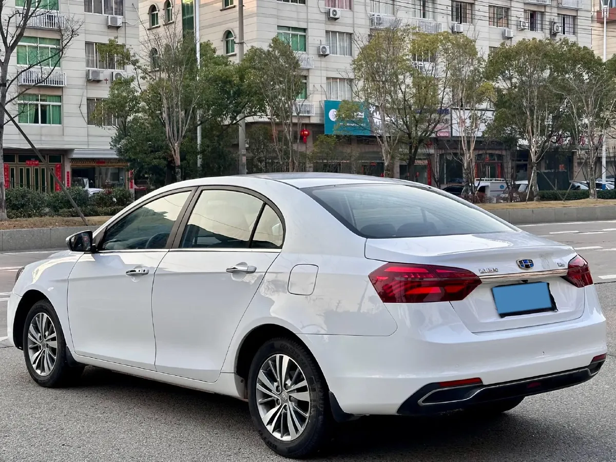 2018 Geely Emgrand 1.5L 109HP L4 5MT,autocango,china used car exporter,china ev exporter,chinese used car exporter,chinese used ev exporter