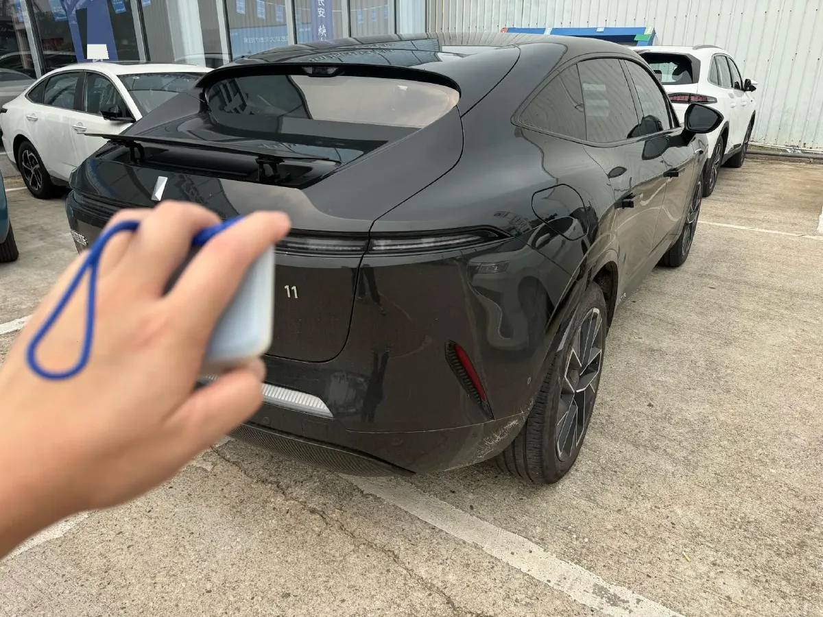 2025 Avatr 11 1.5T 156HP L4 REEV 39.05KWH,autocango,china used car exporter,china ev exporter,chinese used car exporter,chinese used ev exporter