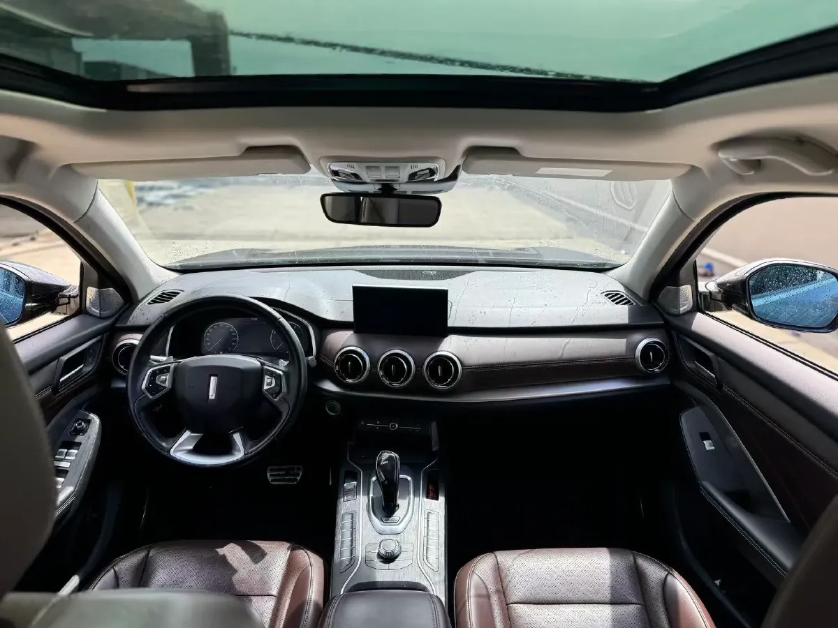 2019 WEY VV6 2.0T 224HP L4 7DCT,autocango,china used car exporter,china ev exporter,chinese used car exporter,chinese used ev exporter