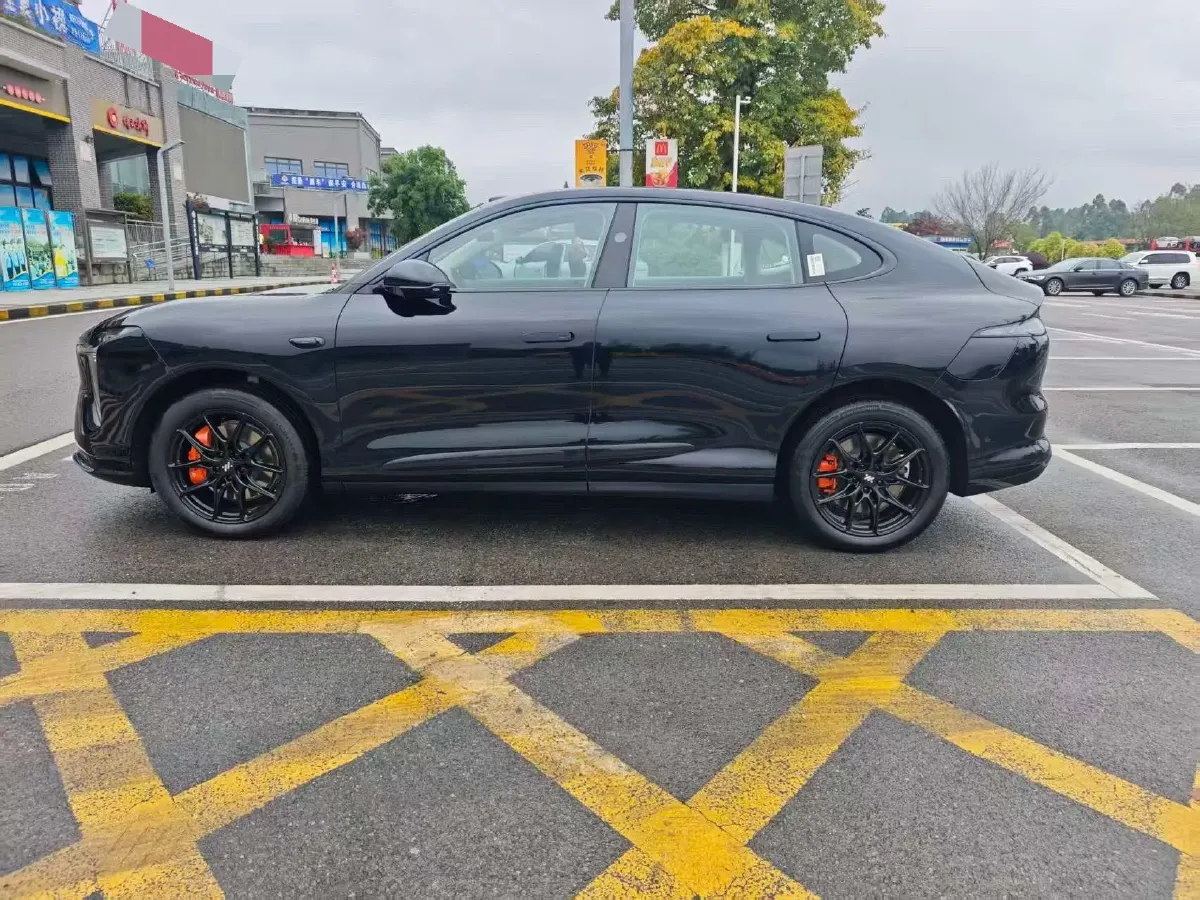 2026 IM LS6 REEV 155HP REEV,autocango,china used car exporter,china ev exporter,chinese used car exporter,chinese used ev exporter