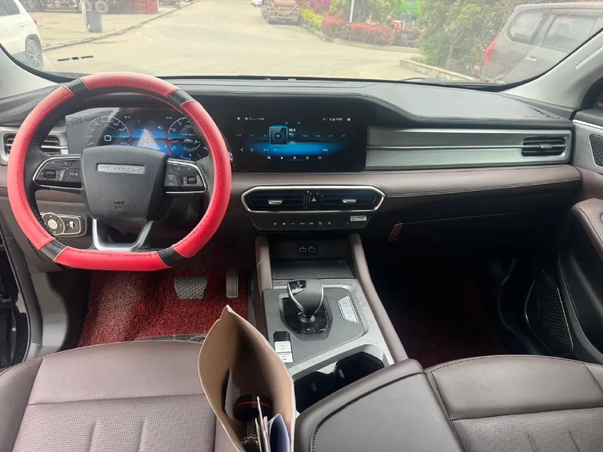 2023 Jetour X90 Plus 1.6T 197HP L4 7DCT,autocango,china used car exporter,china ev exporter,chinese used car exporter,chinese used ev exporter