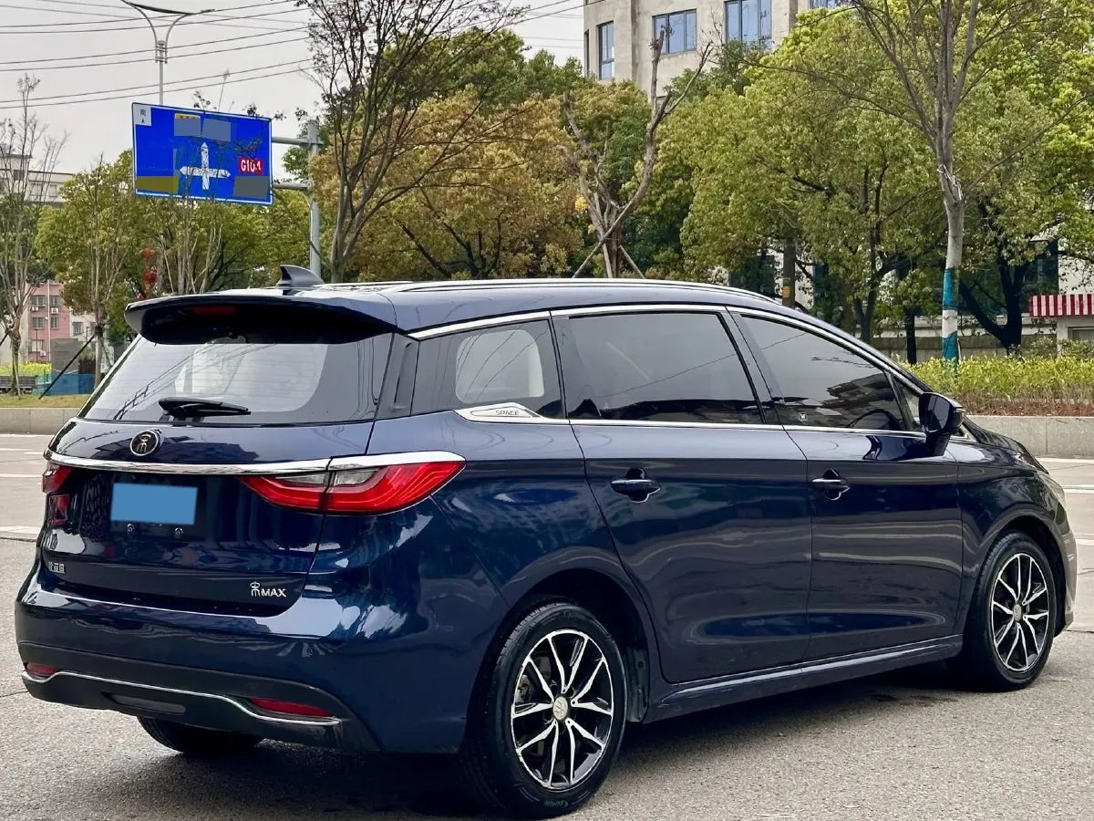 2017 BYD Song MAX 1.5T 154HP L4 6DCT,autocango,china used car exporter,china ev exporter,chinese used car exporter,chinese used ev exporter