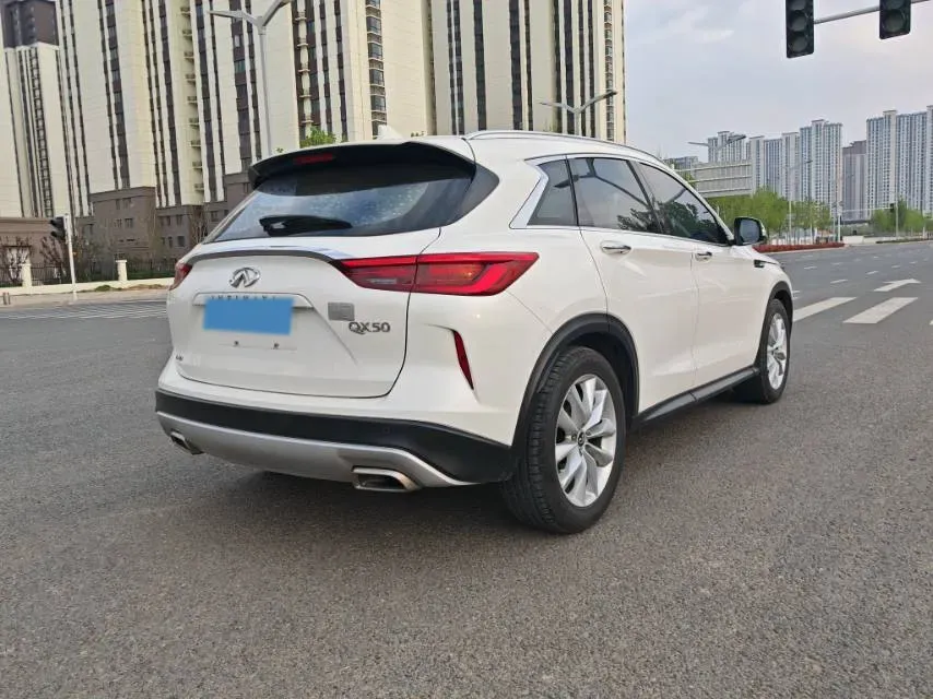 2018 Mitsubishi Pajero 3.0L 174HP V6 5AT,autocango,china used car exporter,china ev exporter,chinese used car exporter,chinese used ev exporter