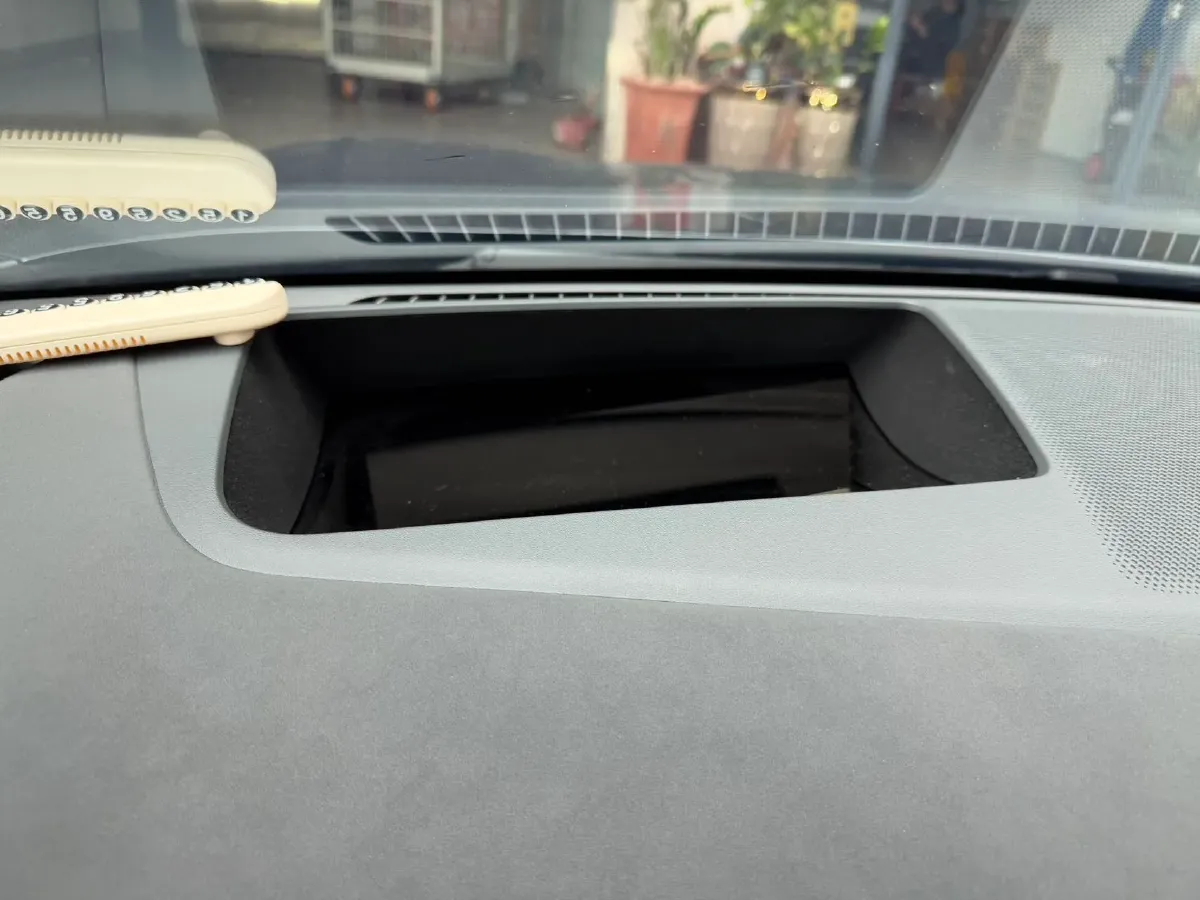 2024 ARCFOX αT5 BEV 79.2KWH,autocango,china used car exporter,china ev exporter,chinese used car exporter,chinese used ev exporter