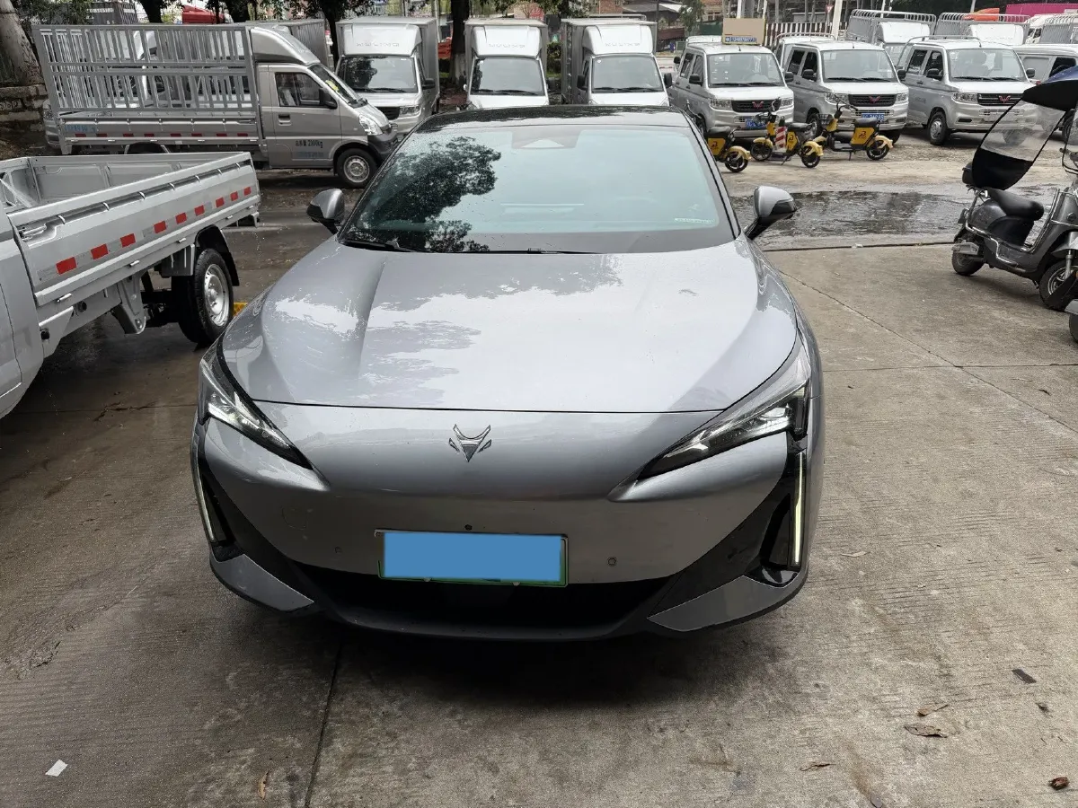 2024 ARCFOX αT5 BEV 79.2KWH,autocango,china used car exporter,china ev exporter,chinese used car exporter,chinese used ev exporter