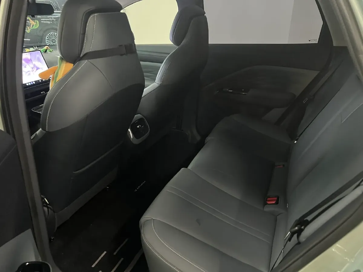 2025 WuLing HongGuang New Energy REEV 99HP REEV,autocango,china used car exporter,china ev exporter,chinese used car exporter,chinese used ev exporter