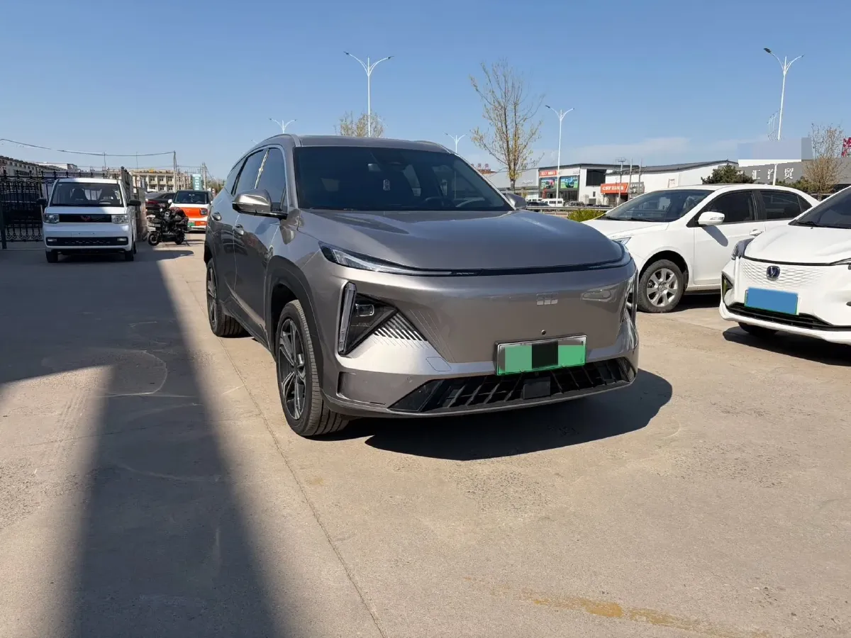 2024 Geely Galaxy L7 1.5T 163HP L4 3DHT PHEV 18.7KWH,autocango,china used car exporter,china ev exporter,chinese used car exporter,chinese used ev exporter