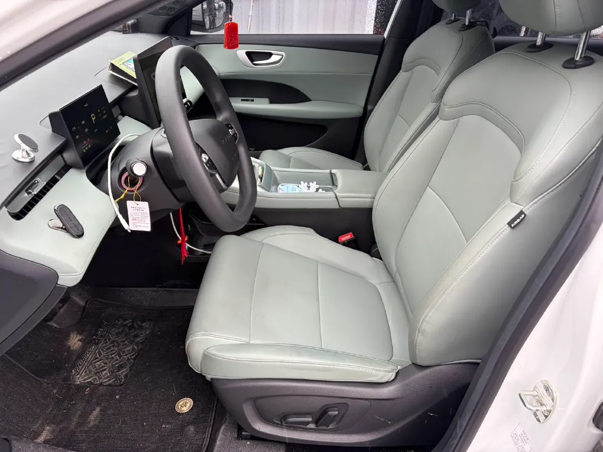 2025 Roewe D6 BEV,autocango,china used car exporter,china ev exporter,chinese used car exporter,chinese used ev exporter