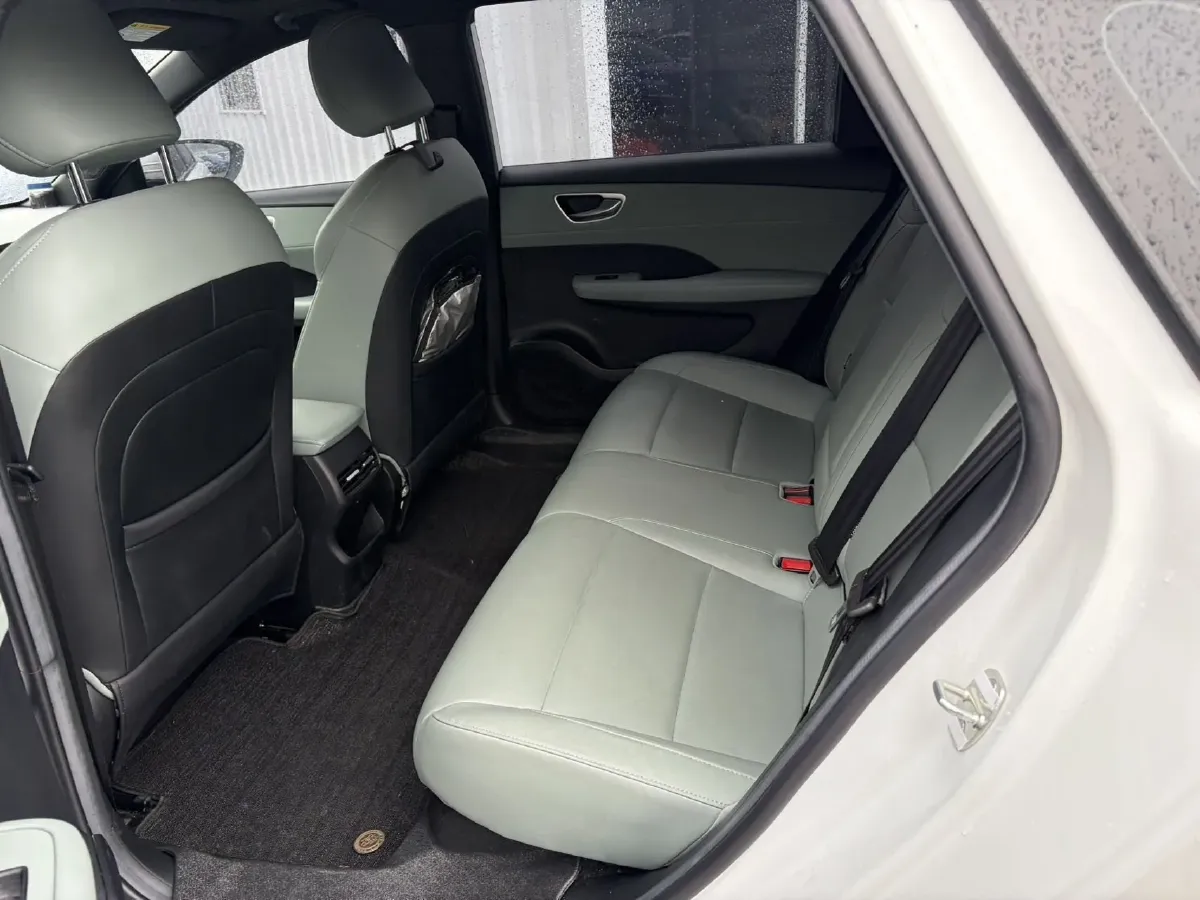 2025 Roewe D6 BEV,autocango,china used car exporter,china ev exporter,chinese used car exporter,chinese used ev exporter