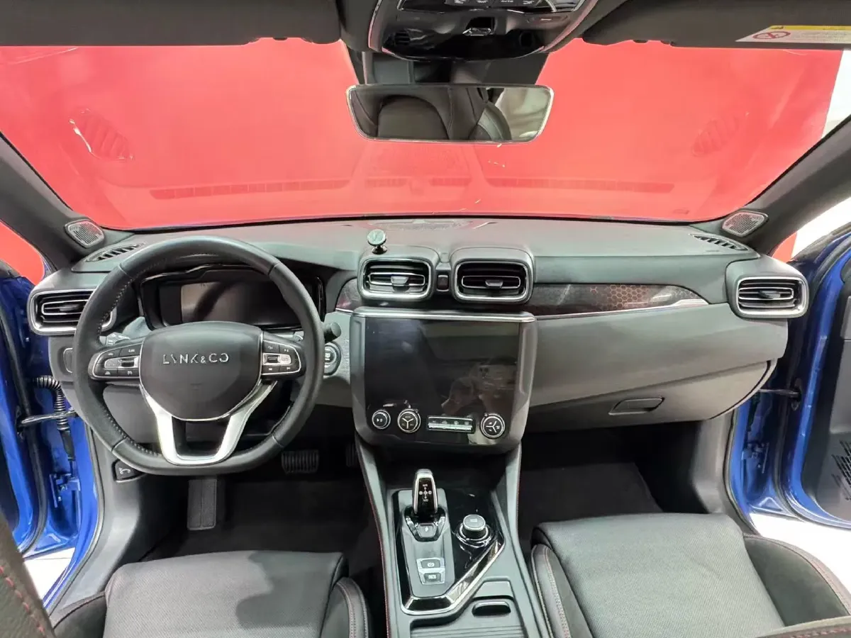 2019 LYNK&CO 03 2.0T 190HP L4 6AT,autocango,china used car exporter,china ev exporter,chinese used car exporter,chinese used ev exporter