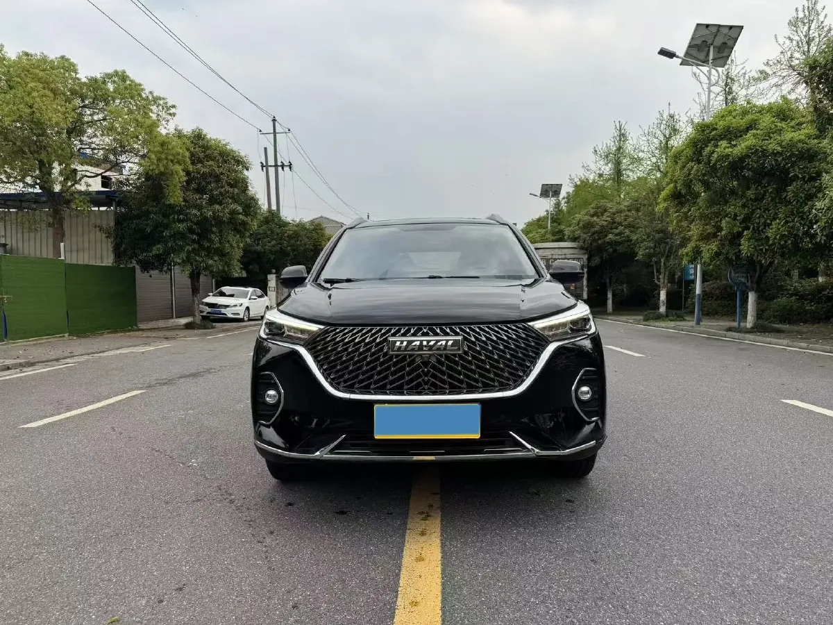 2023 Haval M6 1.5T 150HP L4 6MT,autocango,china used car exporter,china ev exporter,chinese used car exporter,chinese used ev exporter