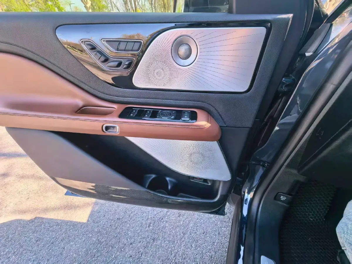 2021 Lincoln Aviator 3.0T 355HP V6 10AT,autocango,china used car exporter,china ev exporter,chinese used car exporter,chinese used ev exporter